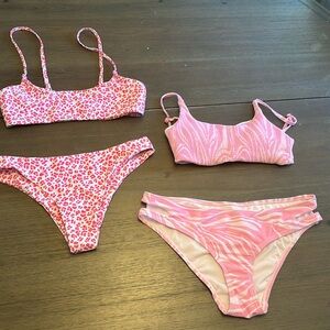 2sets of 2peice swimsuits